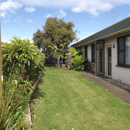 Lakes Entrance Holiday Units Экстерьер фото