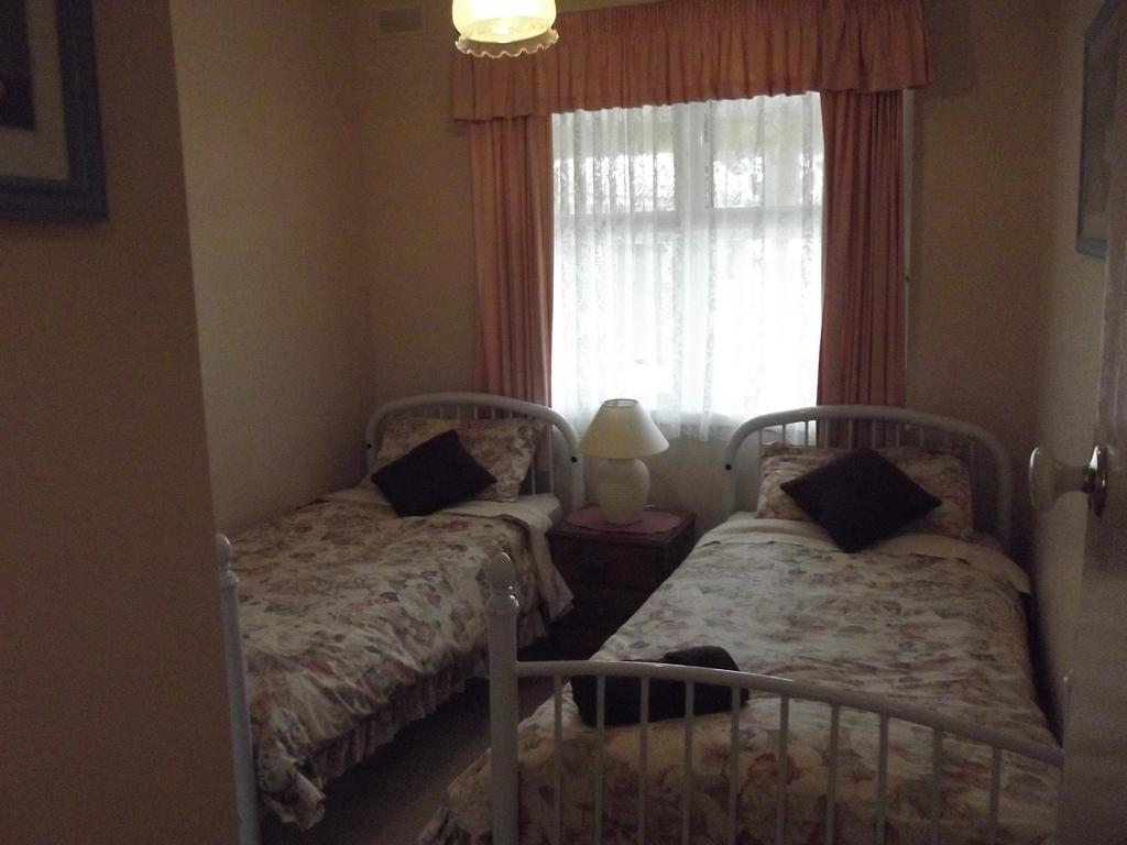 Lakes Entrance Holiday Units Экстерьер фото