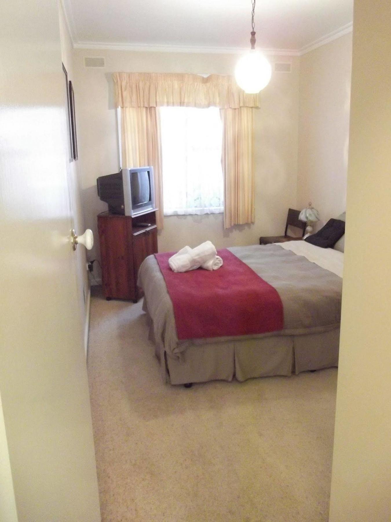 Lakes Entrance Holiday Units Экстерьер фото