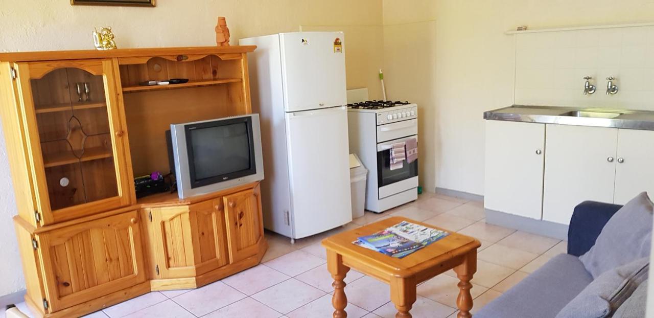 Lakes Entrance Holiday Units Экстерьер фото
