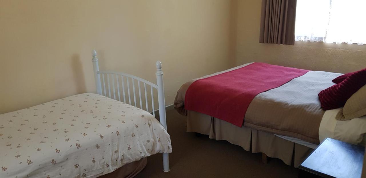 Lakes Entrance Holiday Units Экстерьер фото